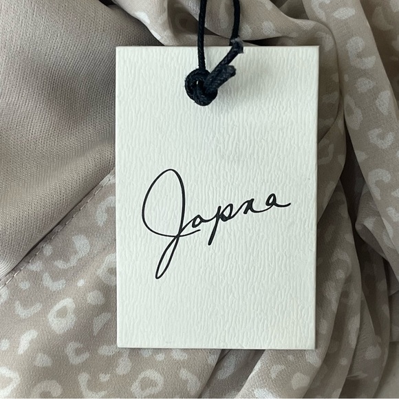 JAPANA NWT LEOPARD PRINT ANIMAL PRINT LONG SLEEVE NATURAL DRESS MEDIUM - Picture 4 of 10